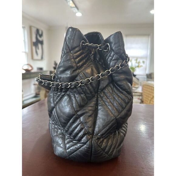 Chanel In & Out Tote - Picture 6 of 13